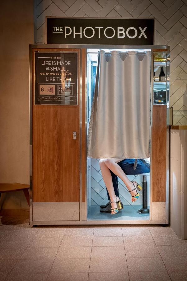 Отель The Box Riccione - Adults Only Экстерьер фото