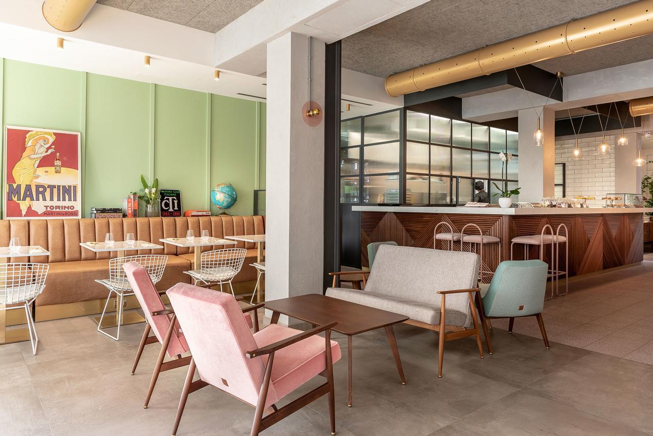 Отель The Box Riccione - Adults Only Экстерьер фото